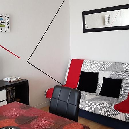 Studio-Cabine Simple Et Fonctionnel A อูลกัท ภายนอก รูปภาพ