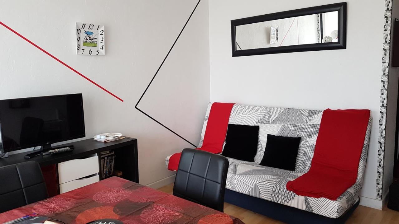 Studio-Cabine Simple Et Fonctionnel A อูลกัท ภายนอก รูปภาพ